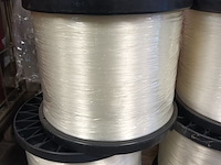 Lot 75 - bobijnen nylon draad. 23 stuks - afbeelding 2 van  4