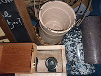 Lot 75 - decoratie - afbeelding 2 van  4