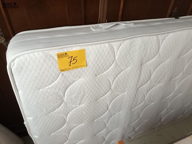 Lot 75 - eenpersoons matras - afbeelding 4 van  4