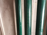 Lot 75 - groene betafence palen. 4 stuks - afbeelding 4 van  5