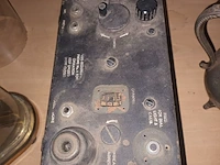 Lot 75 - militaire radio uit woii - afbeelding 2 van  5