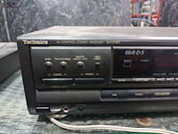 Lot 75 - stereo receiver technics - afbeelding 3 van  4