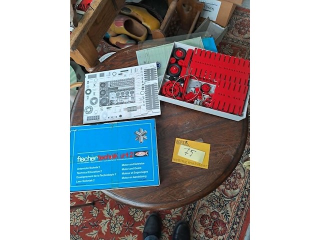Lot 75 - vintage verzamelobject: educatief constructiespeelgoed in do - afbeelding 1 van  3