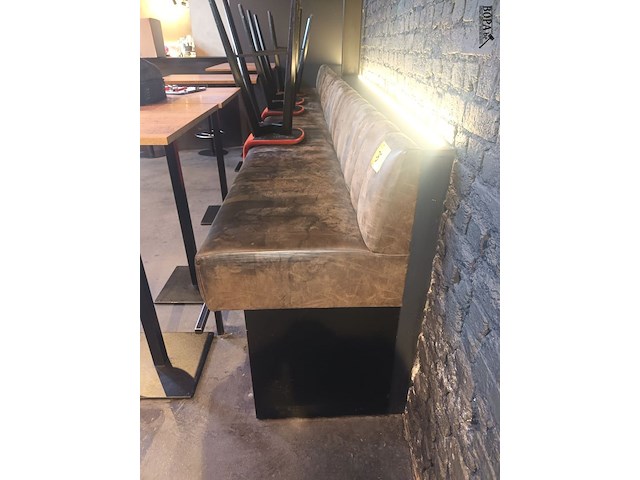 Lot 75 - wandbank - afbeelding 2 van  2