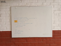 Lot 751 - whiteboard - afbeelding 1 van  1