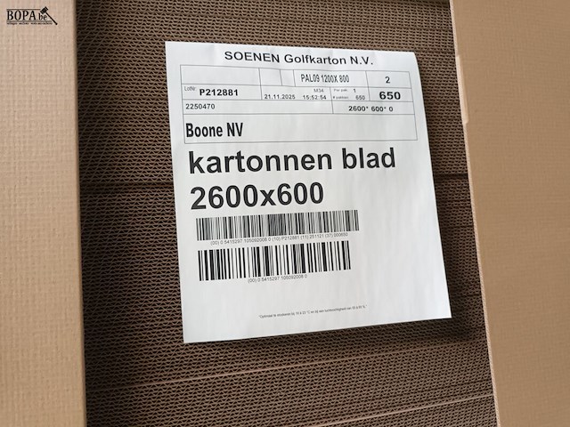 Lot 754 - lot kartonnen bladen - afbeelding 2 van  2
