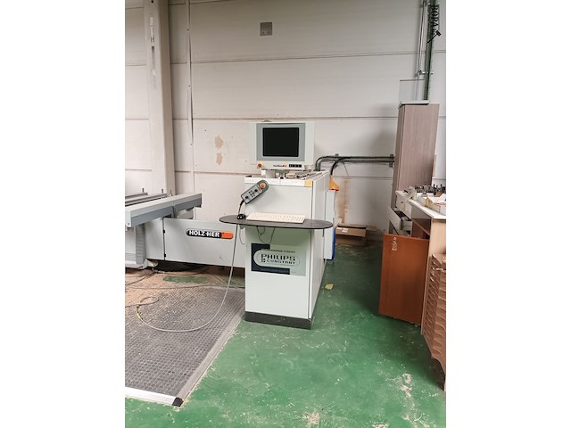 Lot 756 - cnc houtbewerkingsmachine holz-her - afbeelding 2 van  3