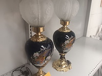 Lot 76 - antieke tafellamp. 2 stuks - afbeelding 4 van  4