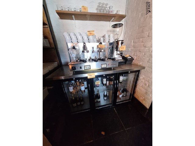 Lot 76 - drankenkoeler - afbeelding 1 van  1