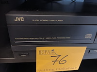 Lot 76 - jvc xl-e31 compact disc player - afbeelding 2 van  2