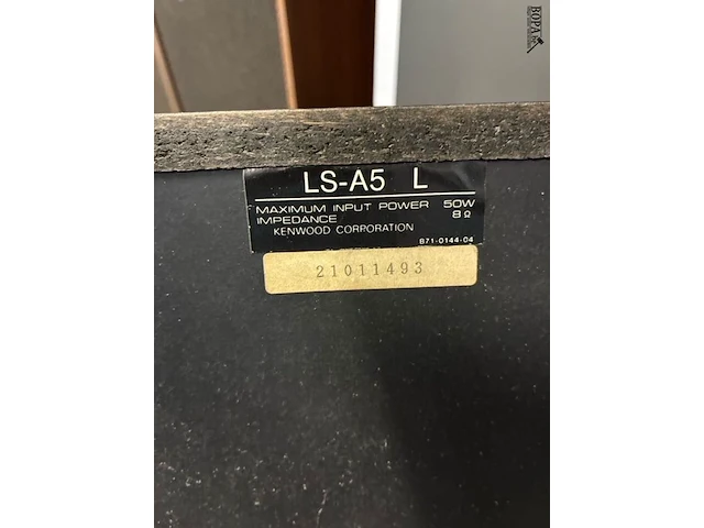Lot 76 - kenwood cassettespeler met luidspreker - afbeelding 4 van  5