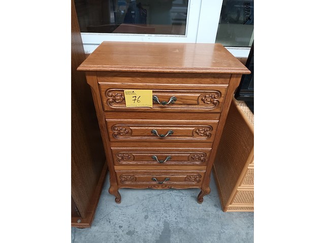 Lot 76 - ladekastje louis xv stijl - afbeelding 1 van  4