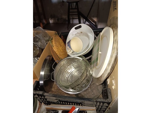 Lot 76 - lot keukenmateriaal - afbeelding 5 van  7