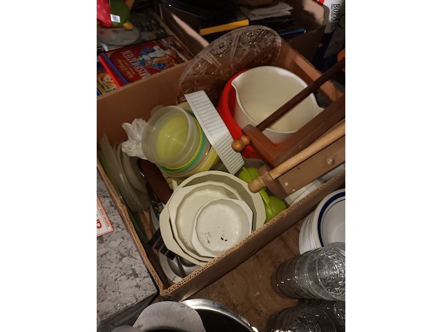 Lot 76 - lot keukenmateriaal - afbeelding 7 van  7