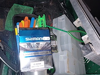 Lot 76 - lot vissersmateriaal - afbeelding 3 van  8