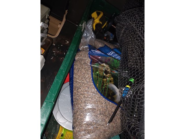 Lot 76 - lot vissersmateriaal - afbeelding 4 van  8