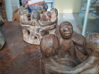 Lot 76 - mexicaanse vriendenkring kaarsenhouder in steen - 3 stuks - afbeelding 3 van  3