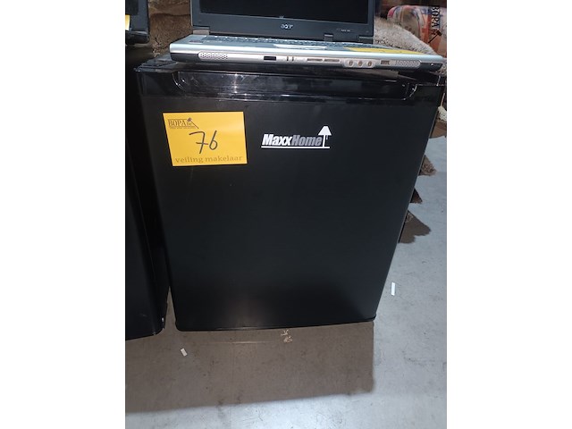 Lot 76 - minibar maxxhome - afbeelding 1 van  3