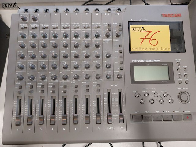 Lot 76 - mixer teac tascam 488 portastudio - afbeelding 1 van  4