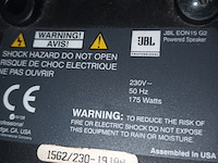 Lot 76 - muziekboxen jbl. 2 stuks - afbeelding 2 van  3