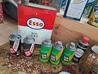 Lot 76 - retro blikken en verpakkingen huishouden en garage - afbeelding 4 van  5
