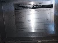 Lot 76 - spuitmachine titan - afbeelding 3 van  6