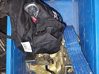 Lot 76 - veiligheidsuitrusting - afbeelding 3 van  7