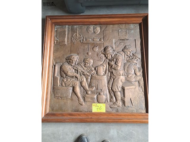 Lot 76 - vintage bas-reliëf paneel in gips - kroegscene uit het boer - afbeelding 2 van  3