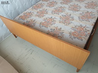 Lot 76 - vintage bed - afbeelding 2 van  4