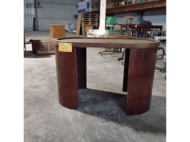 Lot 76 - vintage houten onderstel voor eettafel eik - afbeelding 1 van  6