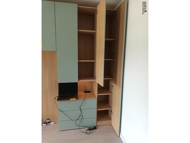 Lot 76 - wandkast - afbeelding 3 van  3