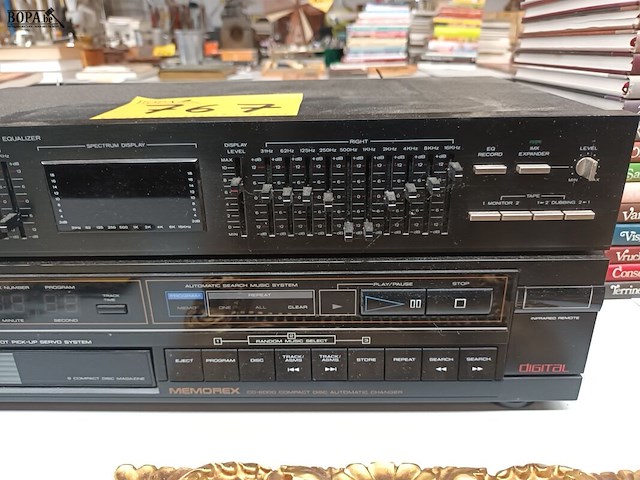 Lot 767 - muziekinstallatie - afbeelding 4 van  4