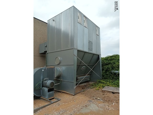 Lot 769 - stofafzuigsysteem - afbeelding 1 van  5
