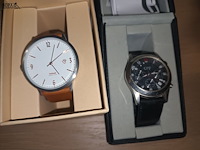 Lot 77 - heren polshorloges. 2 stuks - afbeelding 2 van  4