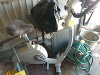 Lot 77 - hometrainer kettler - afbeelding 1 van  4