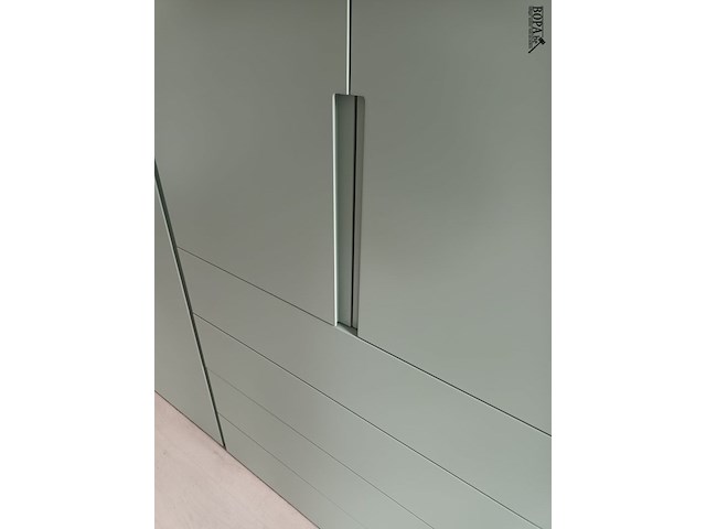 Lot 77 - kleerkast - afbeelding 4 van  4