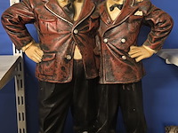 Lot 77 - laurel & hardy beeld - afbeelding 1 van  3