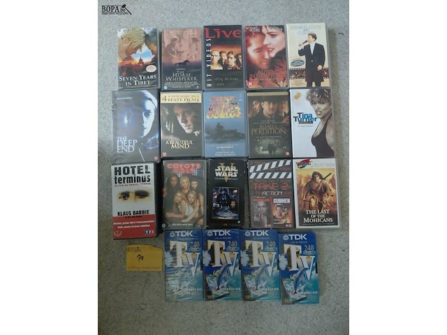 Lot 77 - lot iconische films op cassette - afbeelding 2 van  2
