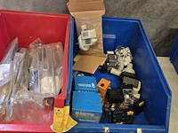 Lot 77 - lot verwarmingselementen miele + onderdelen - afbeelding 1 van  3