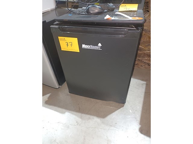 Lot 77 - minibar maxxhome - afbeelding 1 van  3