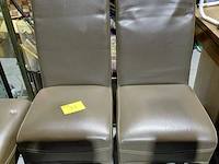 Lot 77 - moderne lederen stoelen - perfecte staat - 6 stuks - afbeelding 4 van  8