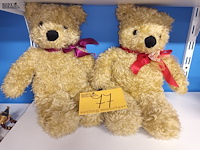 Lot 77 - teddybeer. 2 stuks - afbeelding 1 van  2