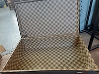 Lot 77 - vintage reiskoffer blauwgrijze kleur incl sleutels - afbeelding 2 van  3