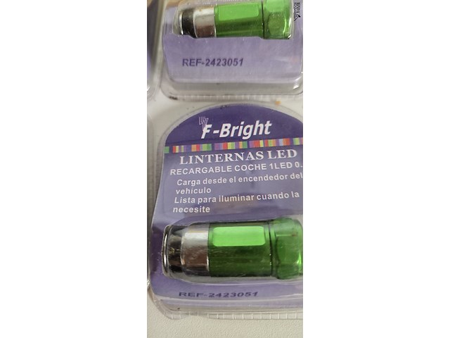 Lot 77 - zaklamp led 3 w , nieuw 6 stuks - afbeelding 2 van  3