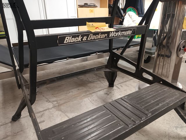 Lot 78 - black & decker workmate - afbeelding 2 van  3