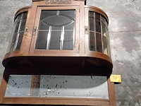 Lot 78 - bovenstuk antieken vitrinekast - eikenhout - afbeelding 1 van  2