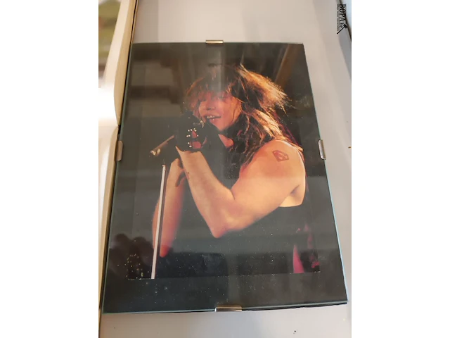 Lot 78 - foto’s artiesten - afbeelding 2 van  4