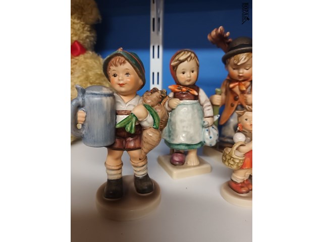 Lot 78 - goebel beeldjes. 10 stuks - afbeelding 2 van  5