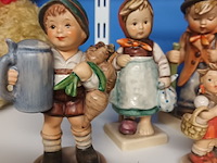 Lot 78 - goebel beeldjes. 10 stuks - afbeelding 2 van  5