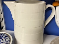 Lot 78 - lot keramiek met stempel - afbeelding 4 van  9